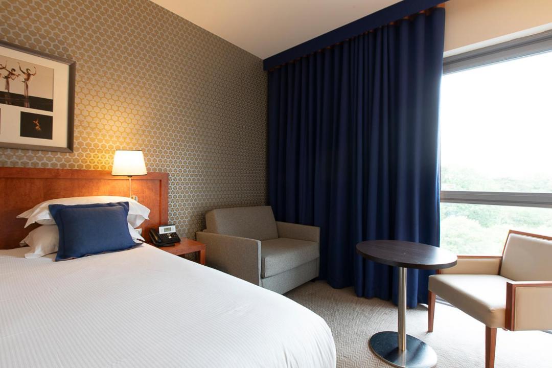 Crowne Plaza Lyon - Cite Internationale Hotel Buitenkant foto